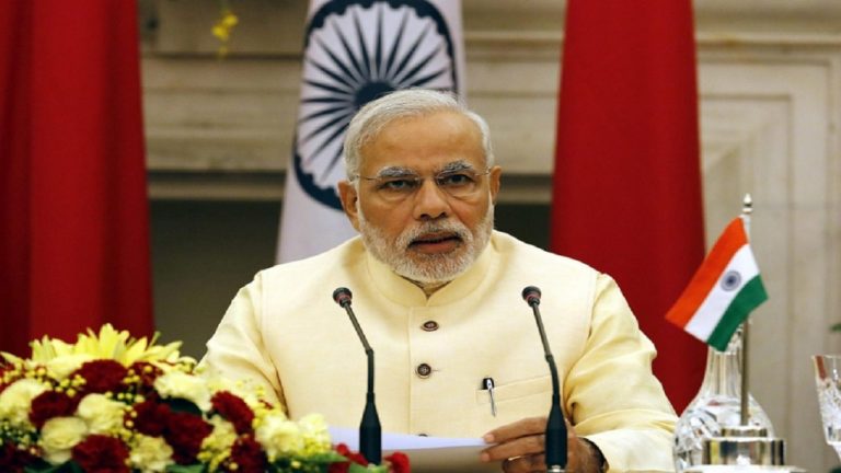 ‘एआईबी’ ने की मोदी की बेज्जती, फोटो पर लगाया डॉग फिल्टर