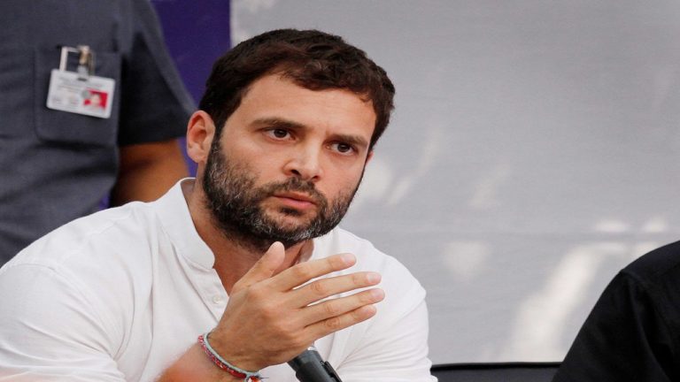 राहुल गांधी ने वसुंधरा राजे पर कसा तंज, कहा – यह 2017 है, 1817 नहीं