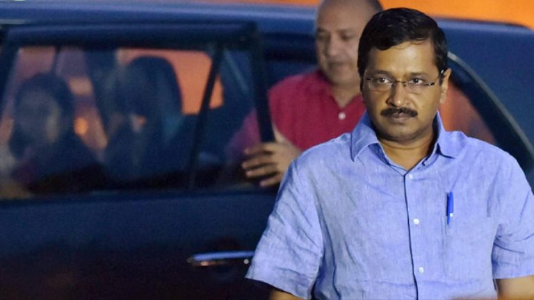 केजरीवाल को लगा झटका, रद्द हुई 20 विधायकों की सदस्यता