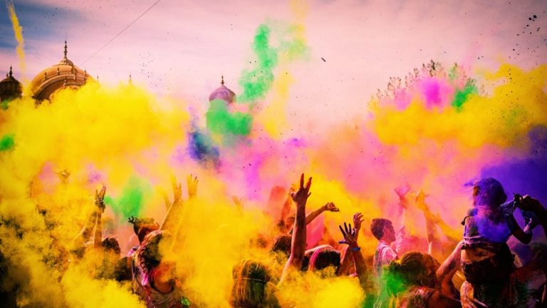 देशभर में छाया रहा “होली” का ख़ुमार
