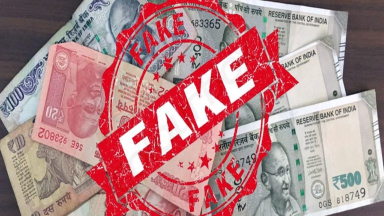 लखनऊ एस.टी.एफ. ने नोट छापने वाले दो शातिरों को किया गिरफ्तार