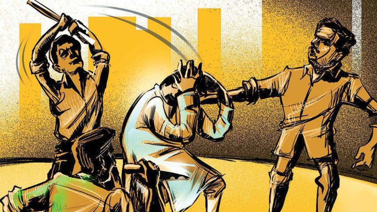 बिहार में भीड़ ने ली तीन बदमाशों की जान, छात्रा को अगवा करने की थी कोशिश