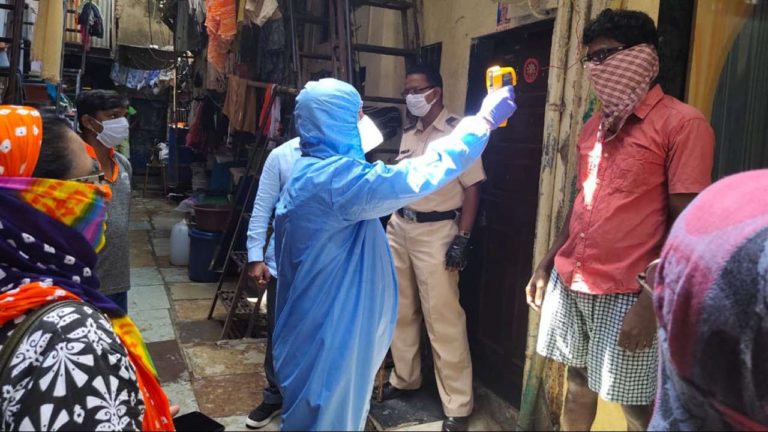 Maharashtra : एक दिन में कोरोना से 63 लोगों की मौत और 2940 केस, कुल आंकड़ा 44 हजार पार