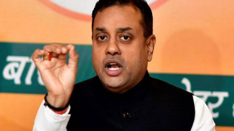 BJP प्रवक्ता संबित पात्रा में दिखे कोरोना वायरस के लक्षण, अस्पताल में भर्ती