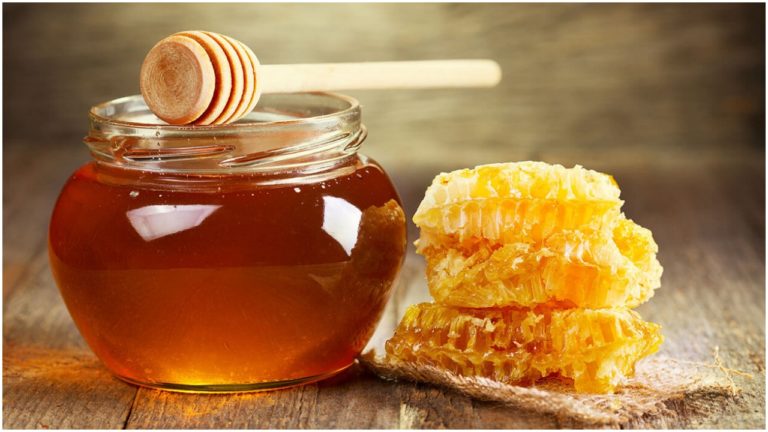 शहद (Honey) के प्रयोग से कोरोना (Corona) से होगा बचाव, जानिए फ़ायदे