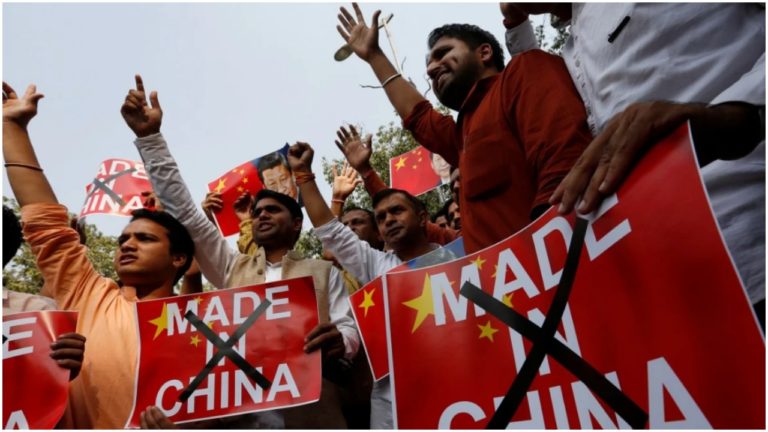 India-China face-off : भारत में अपने उत्पादों के बहिष्कार की जोर पकड़ती मांग से चीन के फूलने लगे हाथ-पांव