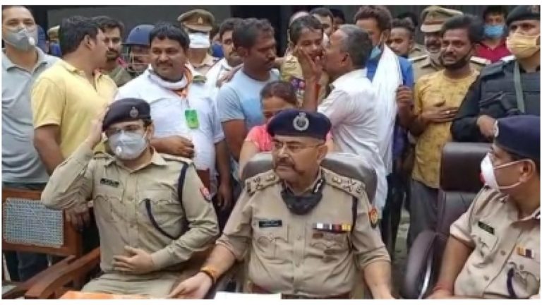 उत्तर प्रदेश : गोंडा में हुए बच्चे के अपहरण में महिला भी थी शामिल, पांचों अपहर्ता को 24 घंटे के अंदर पुलिस ने दबोचा