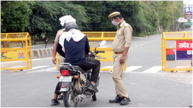 उत्तर प्रदेश : गाजियाबाद में अगर अब से मास्क पहनने नहीं दिखे लोग, तो देना होगा 500 रुपये का जुर्माना