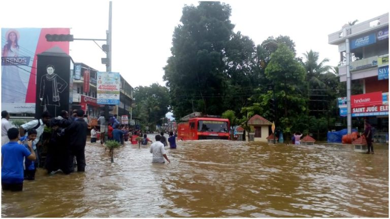 उत्तर प्रदेश : 20 जिलों के 802 गांव बाढ़ से प्रभावित, 428 गांवों से संपर्क कटा