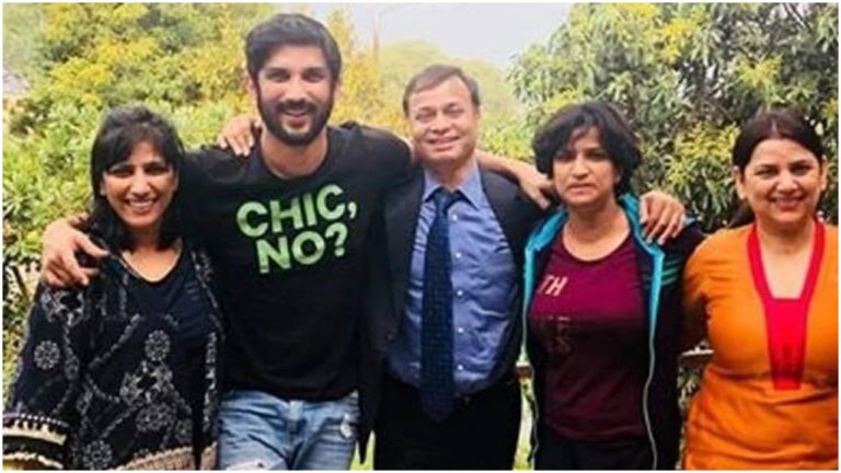 Sushant Singh Rajput Case : पहली बार साथ नज़र आई सुशांत सिंह की तीनों बहनें, दिल्ली में वकील विकास से की मुलाकात