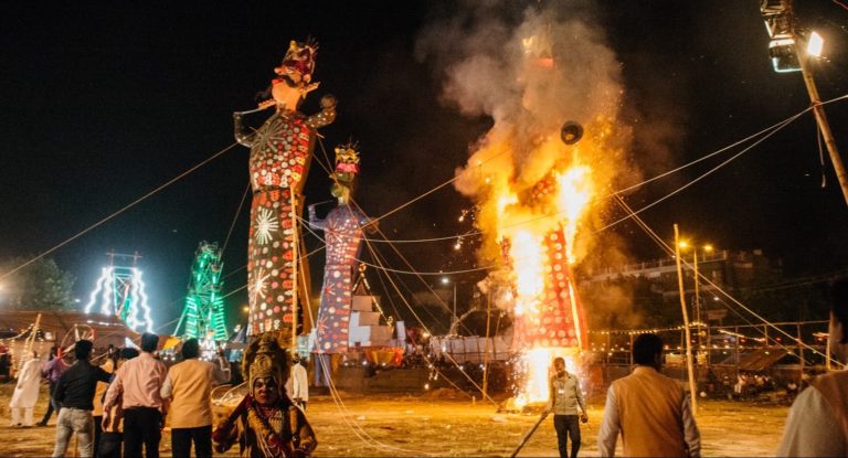 Dussehra 2020 : जानिए कब है दशहरा? शुभ मुहूर्त और पूजा के फायदे