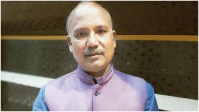 फिरोजाबाद में बीजेपी नेता की हत्या कर फ़रार हुए बदमाश, इलाक़े में आक्रोश