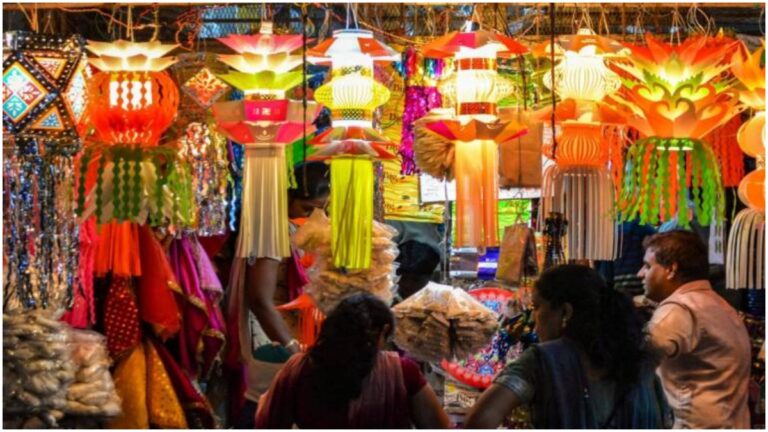Diwali 202 : बाजारों में फिर लौटी रौनक, सोना-चांदी की खरीद पर पड़ सकता है असर