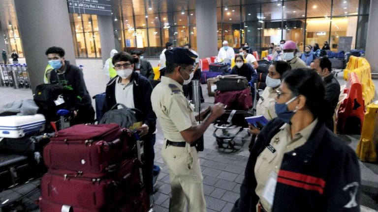 भारत में कोरोना वायरस संक्रमण के 18,177 नए मामले सामने आए
