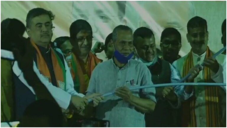 पश्चिम बंगाल : शुभेन्दु अधिकारी के छोटे भाई और TMC के 14 पार्षद बीजेपी में हुए शामिल