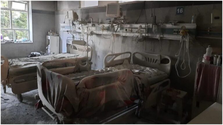 Delhi: सफदरजंग हॉस्पिटल के ICU में लगी आग, 60 मरीजों को किया गया शिफ्ट