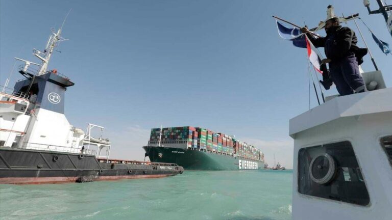 Suez Canal chaos : स्वेज नहर में फंसे मालवाहक पोत के निकलने के बाद खुला जलमार्ग