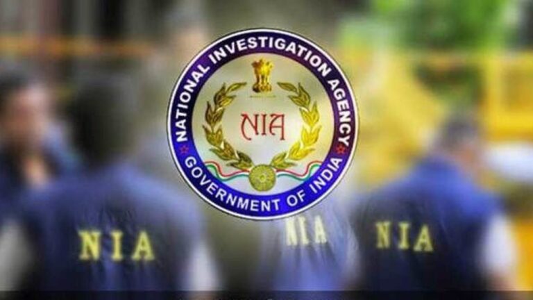 Antilia Case: NIA ने पूर्व पुलिस अधिकारी प्रदीप शर्मा से की 9 घंटे से ज़्यादा देर तक पूछताछ