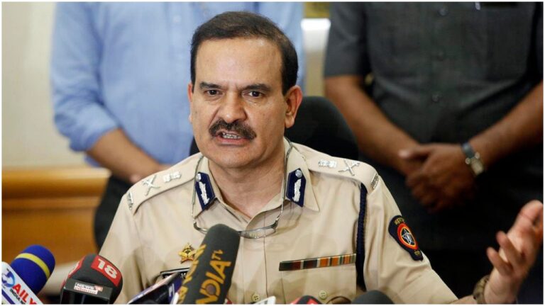 Maharashtra: आईपीएस परमबीर सिंह पर भ्रष्टाचार का आरोप लगाने वाले पुलिसकर्मी ने बताया जान को खतरा