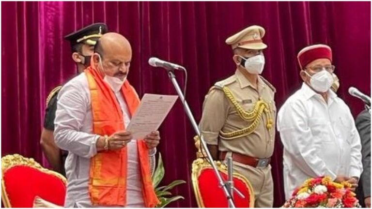 बसवराज बोम्मई ने कर्नाटक के 23वें मुख्यमंत्री के रूप में ली शपथ