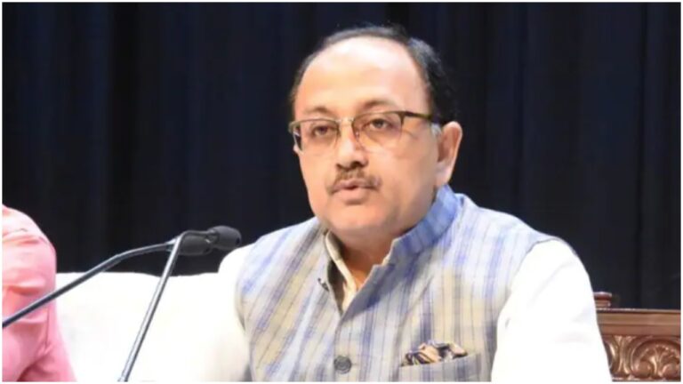 गोमती रिवरफ्रंट में कथित घोटाले में सीबीआई बस अपना काम कर रही है : सिद्धार्थ नाथ सिंह
