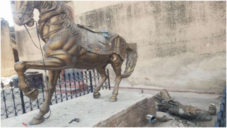पाकिस्तान में महाराजा रणजीत सिंह की मूर्ति तोड़े जाने की भारत ने की निंदा
