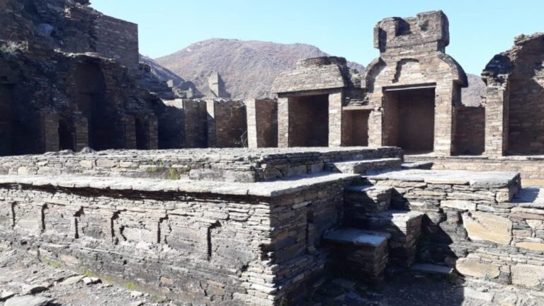 पाकिस्तान में बौद्ध काल का 2,300 साल पुराना मंदिर मिला