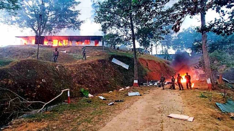 Nagaland Firing : नागालैंड गोलीबारी में मारे गए लोगों के परिवारों ने की न्याय की मांग, मुआवजा ठुकराया