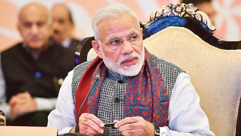 वंशवाद की राजनीति लोकतंत्र के लिए खतरनाक है, हमें इसके खिलाफ लड़ना होगा: प्रधानमंत्री नरेंद्र मोदी