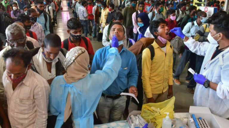 Covid-19 In Maharashtra : महाराष्ट्र में मई में बढ़ा कोरोना का ग्राफ, अप्रैल में आए कुल मामलों के 50 फीसदी केस 8 मई तक दर्ज
