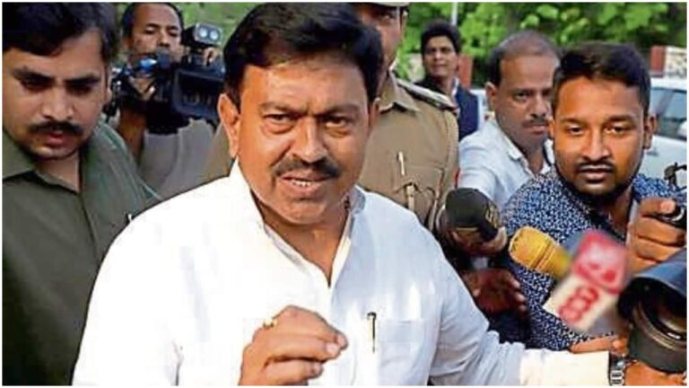 Uttar Pradesh: लखीमपुर खीरी में पेड़ की टहनी गिरने से केंद्रीय मंत्री अजय मिश्रा के भतीजे की मौत