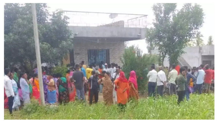 Sangli Suicide Case: महाराष्ट्र के सांगली में आत्महत्या के लिए उकसाने के आरोप में 13 गिरफ्तार
