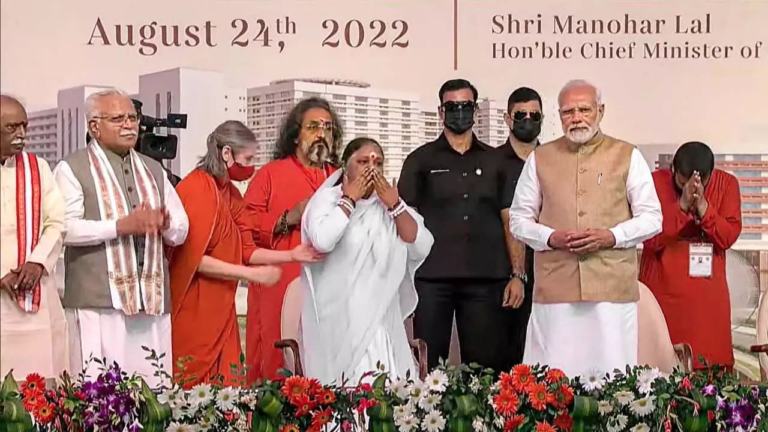 स्वास्थ्य और शिक्षा क्षेत्र का कायाकल्प करने के लिए ‘मिशन मोड’ में प्रयास कर रही सरकार: प्रधानमंत्री नरेंद्र मोदी