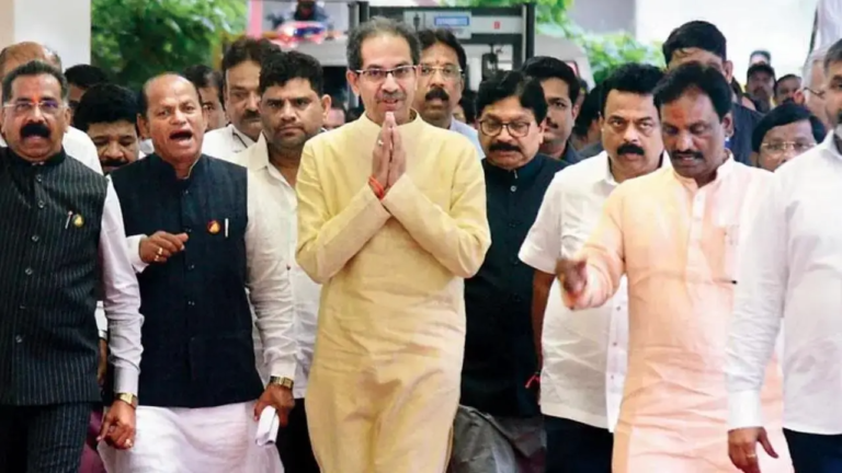 Mumbai Shivaji Park Dussehra Rally: शिवाजी पार्क में दशहरा रैली के लिए उद्धव गुट को हाईकोर्ट की इजाजत, शिंदे कैंप को झटका