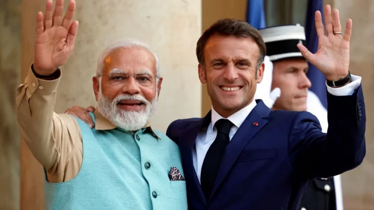 Prime Minister Narendra Modi in France: फ्रांस में बैस्टिल दिवस परेड में राष्ट्रपति इमैनुअल मैक्रों के साथ प्रधानमंत्री नरेन्द्र मोदी हुए शामिल