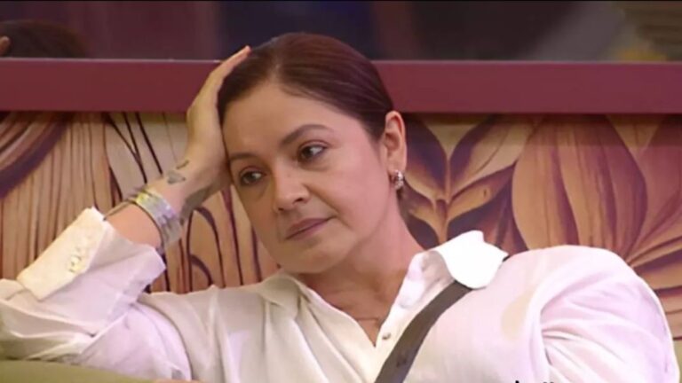 Bigg Boss OTT 2: जिया पर फूटा पड़ी पूजा भट्ट का ग़ुस्सा, करियर और पर्सनल कमेंट पर जिया को हुई परेशानी