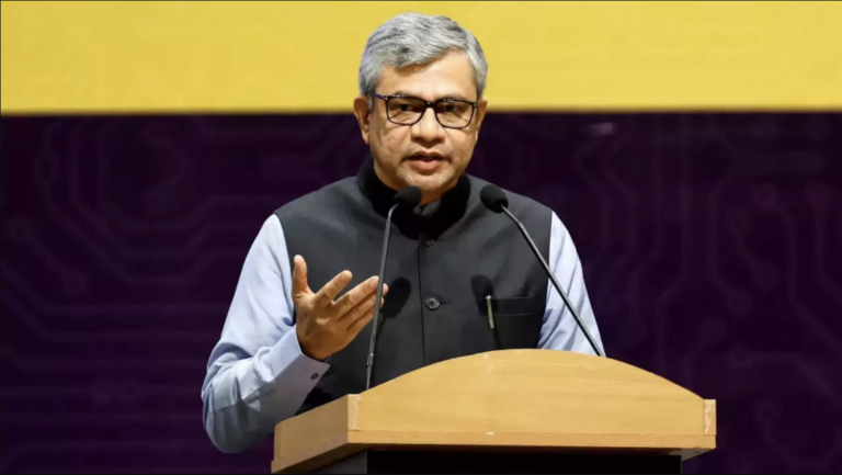 5 लाख लोगों को मिली रेलवे में नौकरी, 58,642 रिक्त पदों पर चल रही है भर्ती की प्रक्रिया – रेल मंत्री अश्विनी वैष्णव